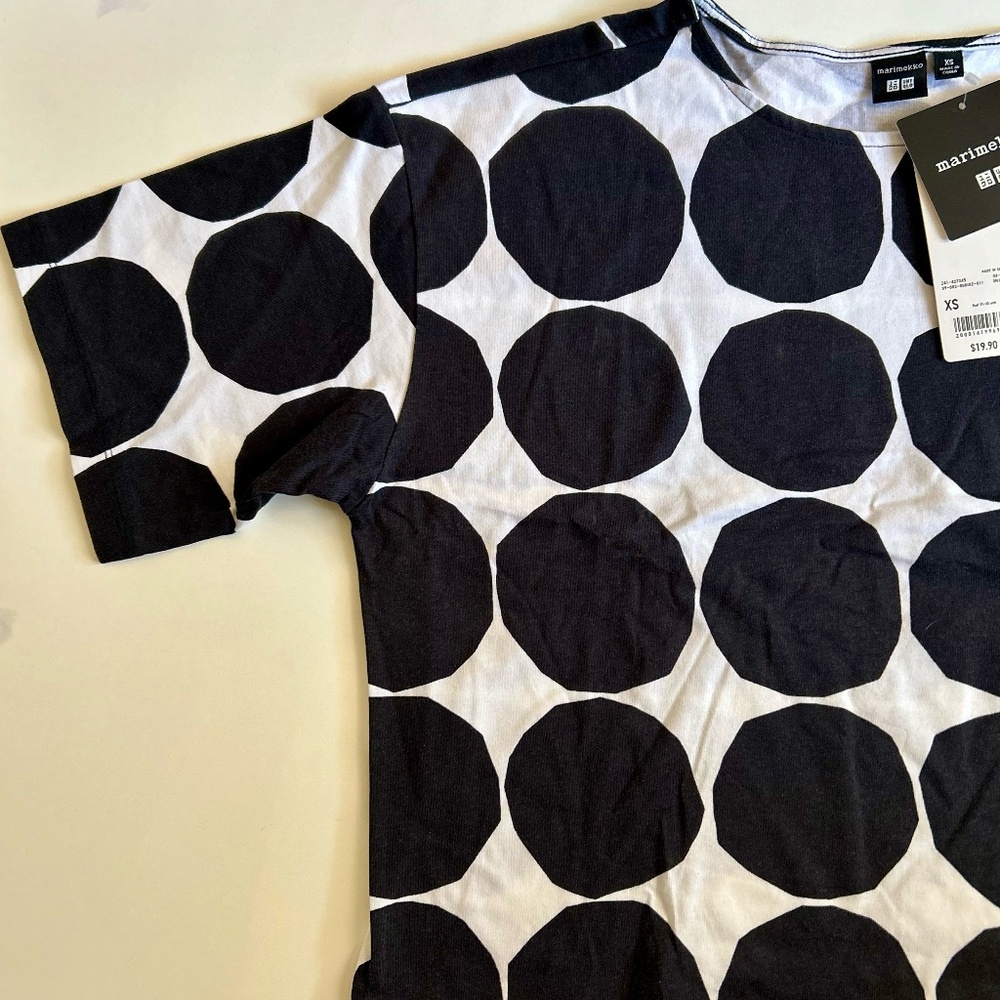 Marimekko x Uniqlo Oversized Black & White Dot Top XS - Picture 3 of 4